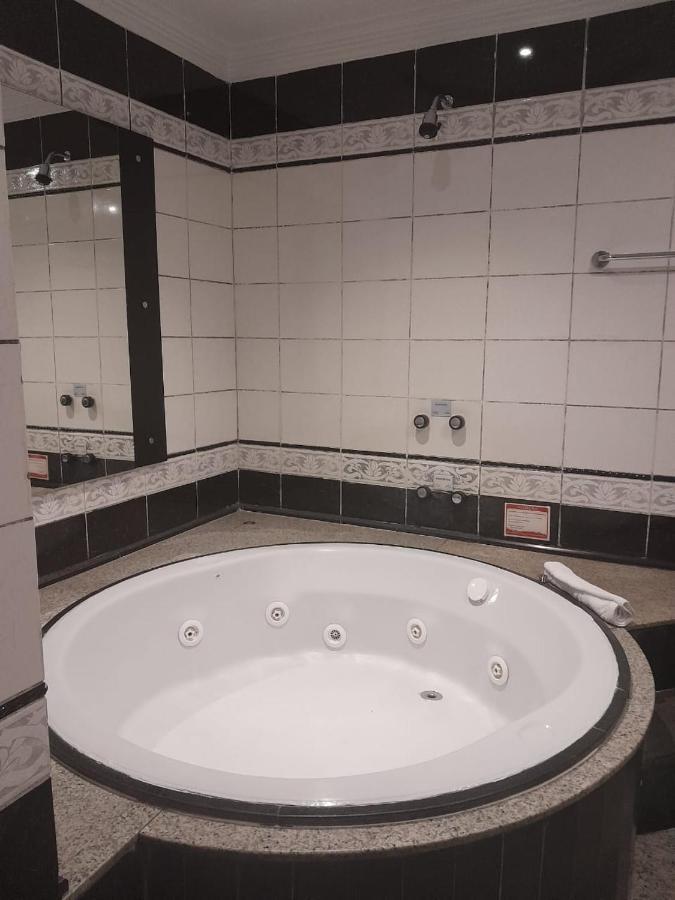 Status Motel - Check In Livre (Adults Only) Serra  Extérieur photo