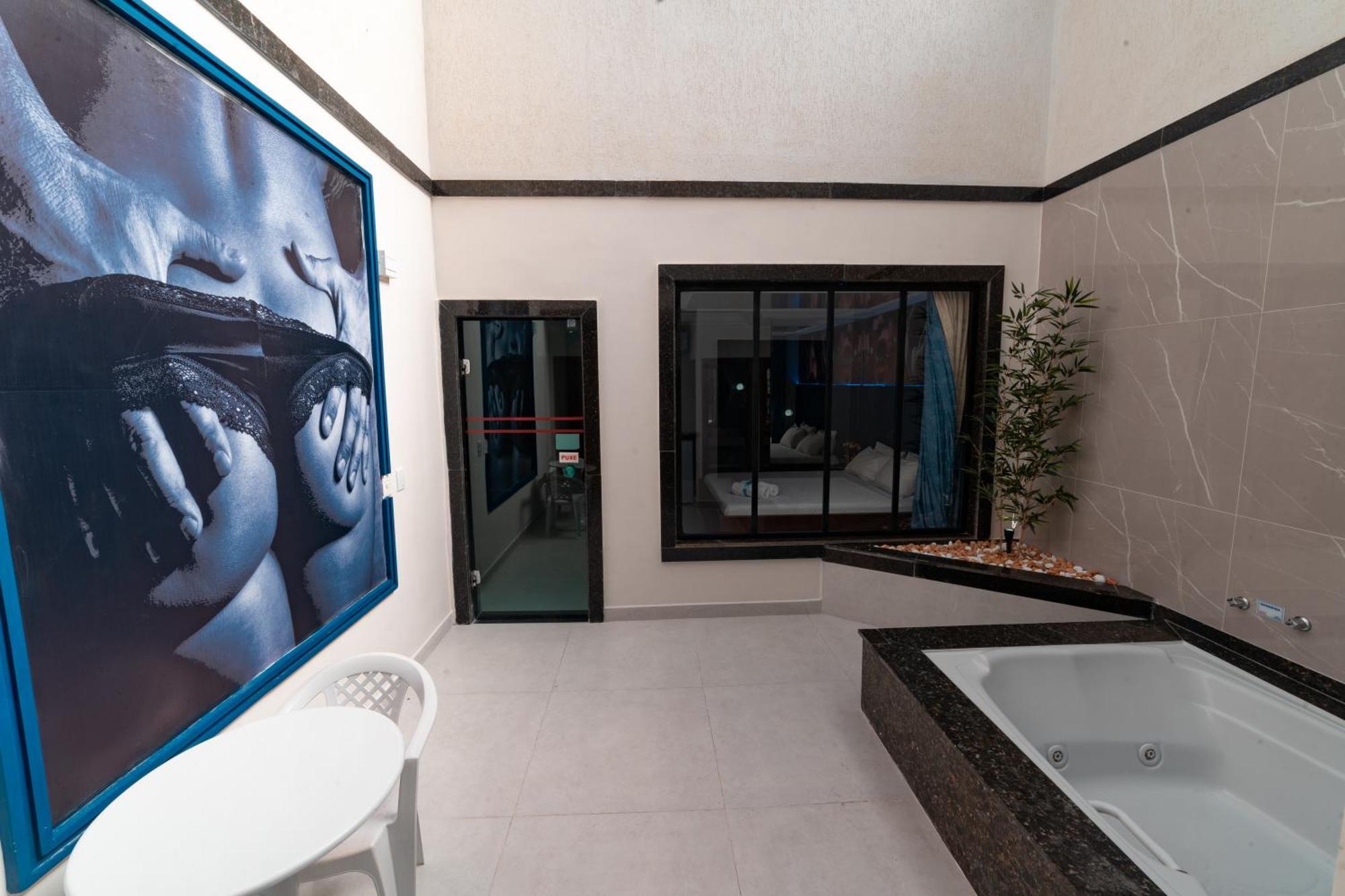 Status Motel - Check In Livre (Adults Only) Serra  Extérieur photo
