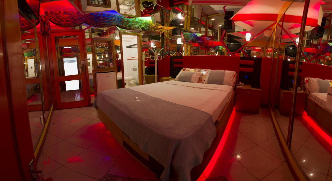 Status Motel - Check In Livre (Adults Only) Serra  Extérieur photo